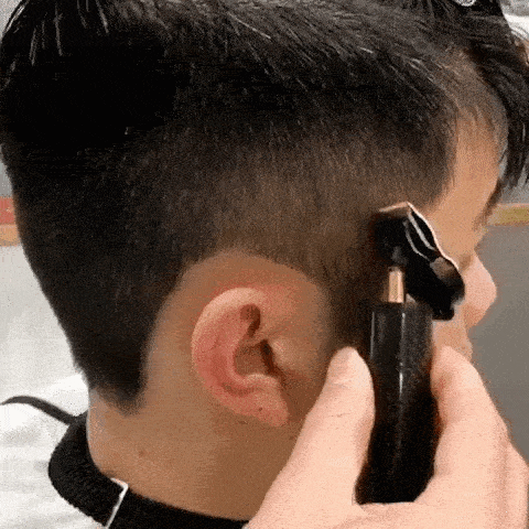 T9 Hair Trimmer – lifestyle use photo | Buzzora